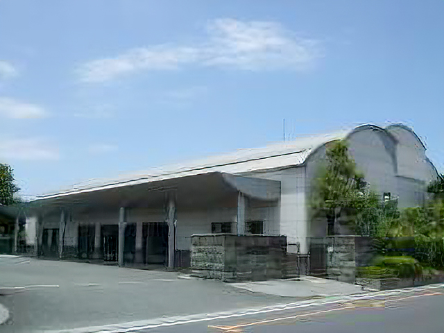 葬儀場「メモリアル彩雲」